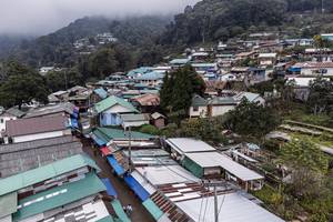 BIB: 
                            <button type="button" onclick="openModal(22791459)" class="btn btn-primary btn-sm float-right btn-popup" data-toggle="modal" data-target=".modal-high-quality">
                        <i class="fas fa-shopping-cart"></i> Add to Cart
                    </button>
                                            <button type="button" onclick="isThisMe(22791459, true)" class="btn btn-success btn-sm float-right btn-popup btn-isme hidden" data-toggle="tooltip" data-placement="bottom" title="นี่คือรูปของคุณใช่ไหม คลิกที่นี่เพื่อเอาเข้าอัลบั้ม">
                        <i class="fas fa-plus"></i> Add to album
                    </button>
                    <button type="button" onclick="isThisMe(22791459, false)" class="btn btn-warning btn-sm float-right btn-popup btn-isnotme hidden">
                        <i class="fas fa-ban"></i> Remove from album
                    </button>